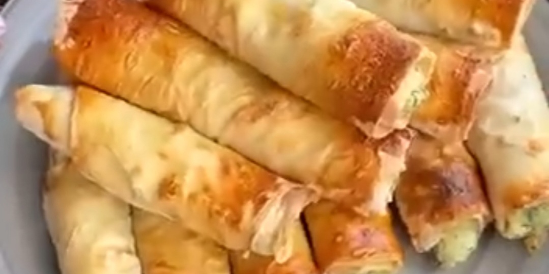 Идеальный перекус! Как приготовить хрустящие картофельные трубочки из лаваша?