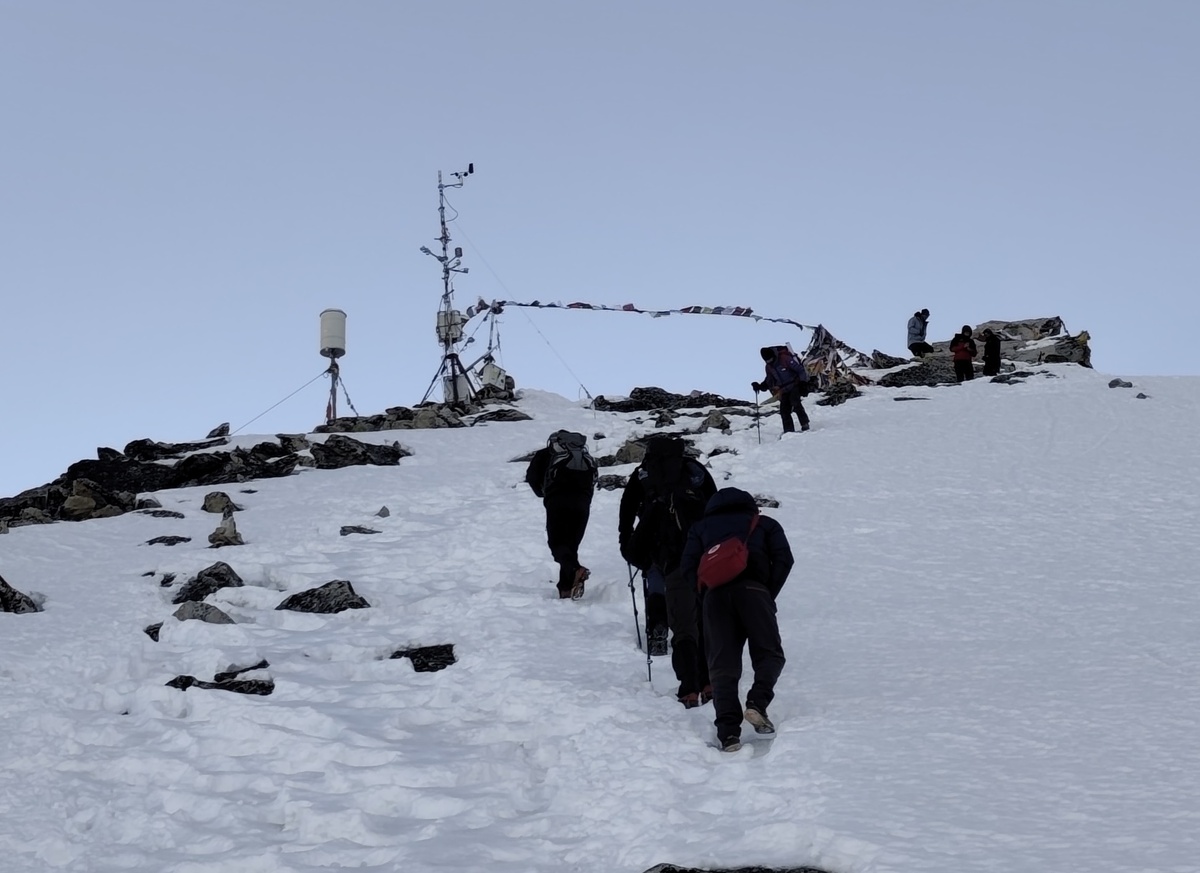 Мачта с вэб-камрой