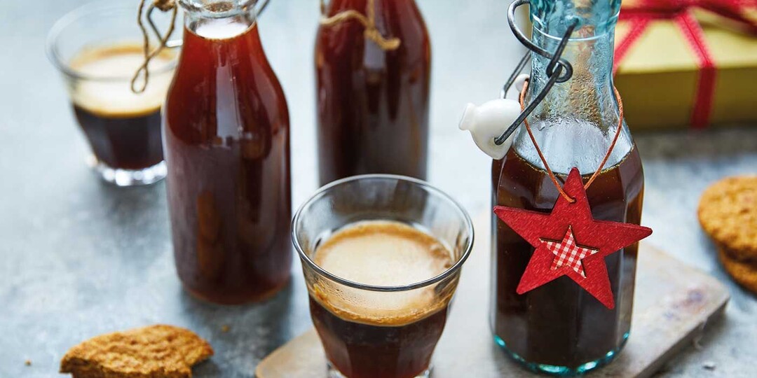 Домашние сиропы для кофе: как прокачать свой утренний напиток (и самооценку)