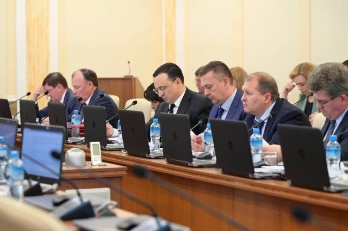    Паслер рассказал о новых решениях правительства Свердловской области