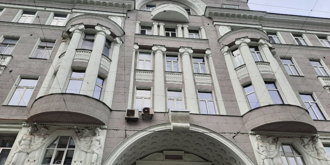 Тайны Мясницкой улицы. Фарфоровые короли, "Дом со львом". Часть II.