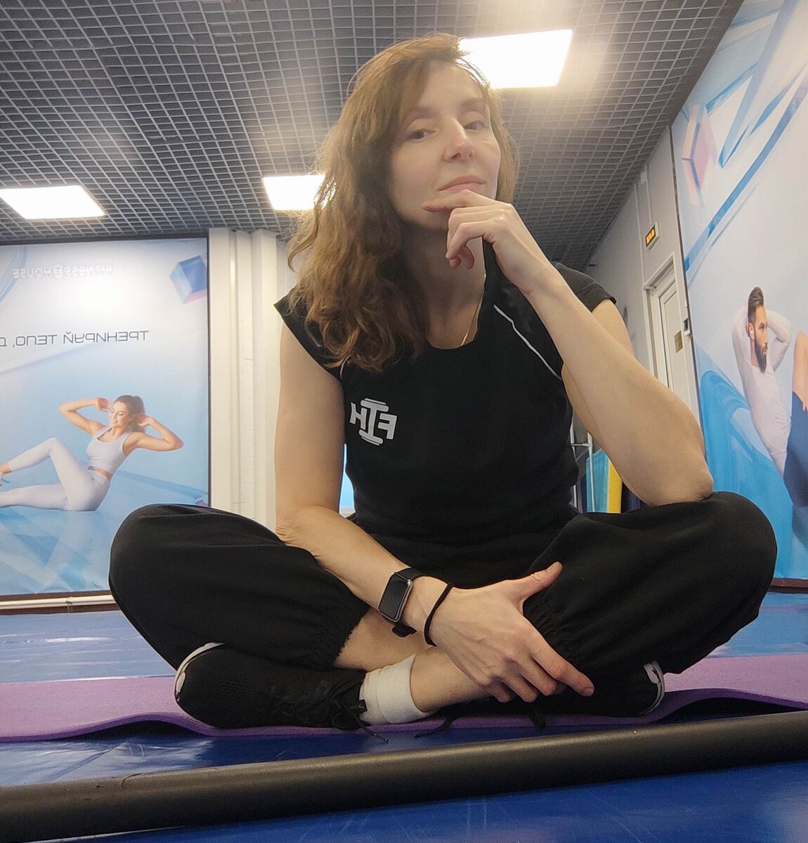 Привет! Я Ксюша, мама пятерых. Долгое время занималась тхэквондо, недавно закончила обучение на фитнес-тренера. Здесь рассказываю о своей жизни как она есть. Всем рада, присоединяйтесь!