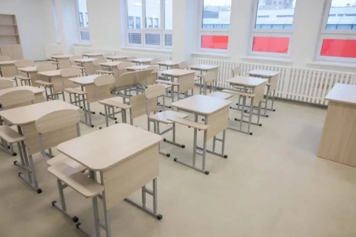    В Волгоградской области за два года отремонтируют 40 школ