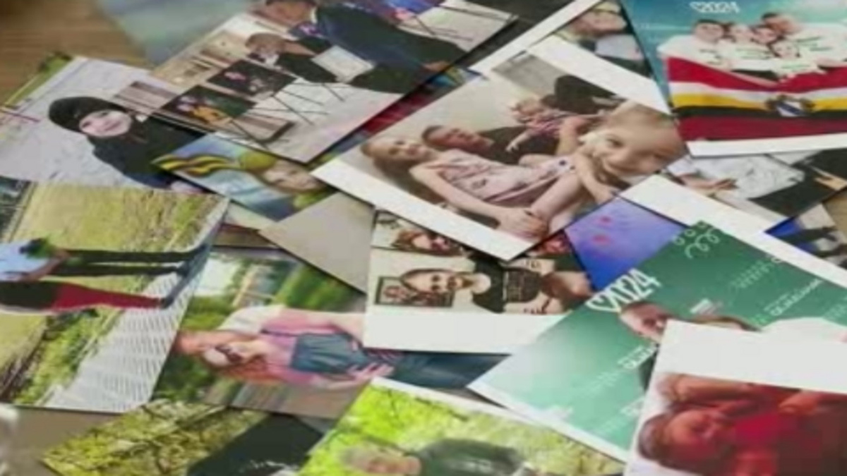    Александр Хинштейн наградил многодетные семьи Курской области