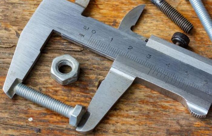 Старый инструмент.