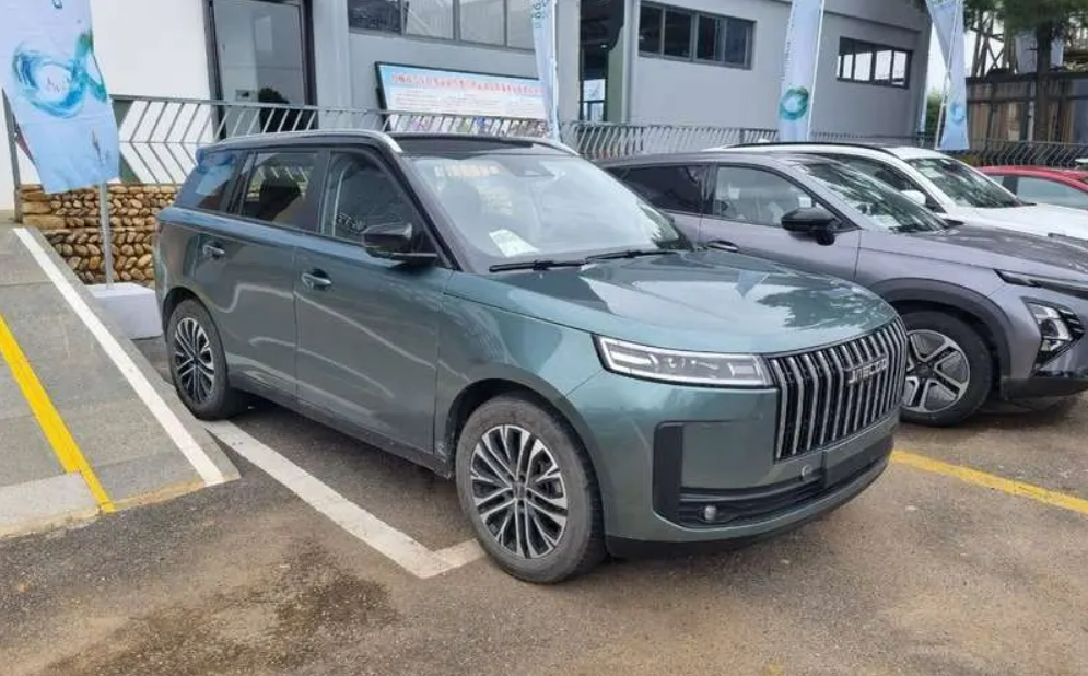 Jaecoo J6. Источник иллюстрации - Яндекс.Картинки