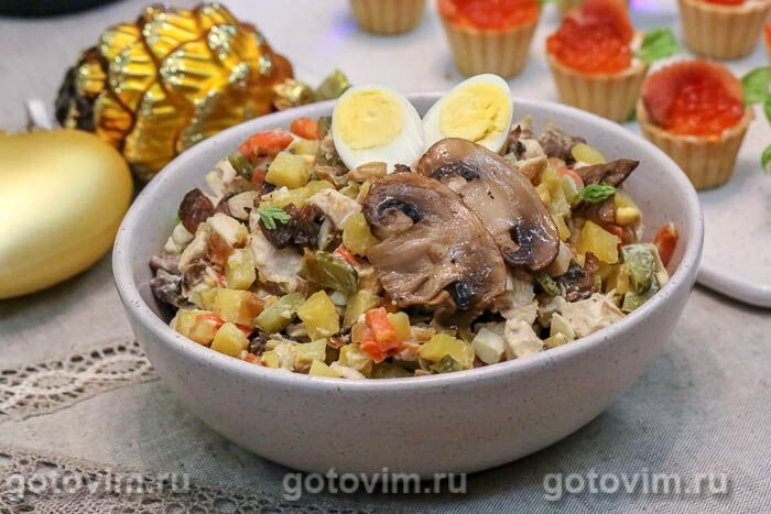 Если оливье надоел, а 🎄 праздника хочется🎄: 5 рецептов салатов на замену