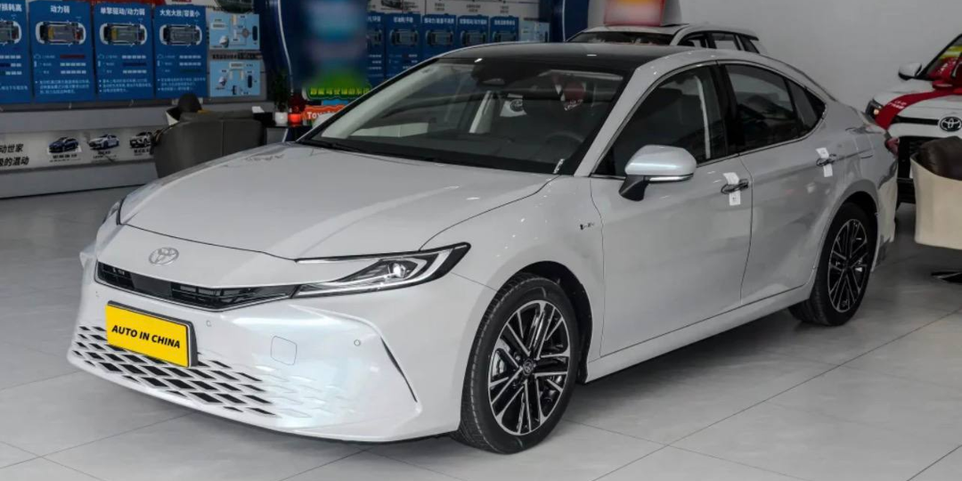 Toyota Camry 2.5 из Китая — как изменилась цена, и почему сейчас она стоит совсем иначе
