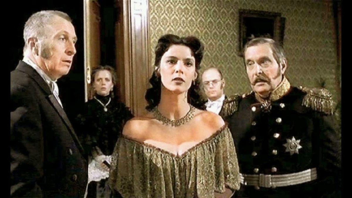 На вечере у Настасьи Филипповны.