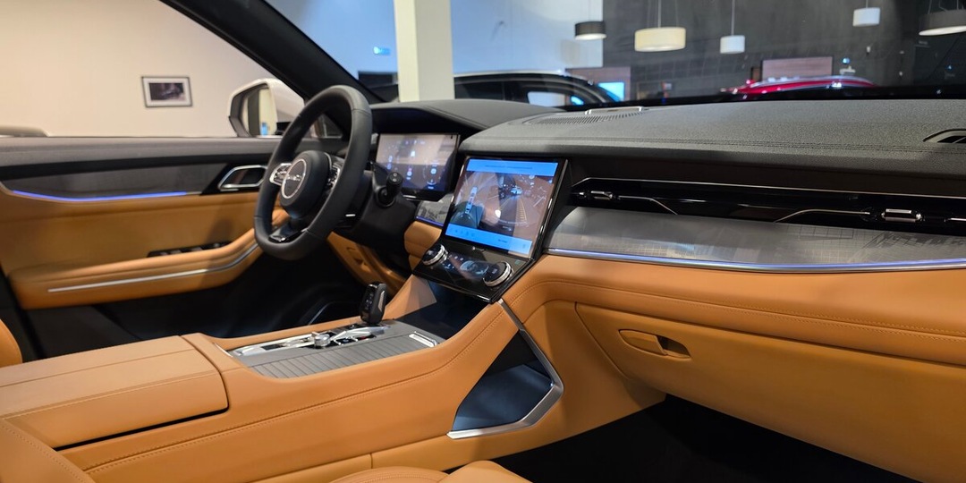 Технологии Volvo, Aisin, Haldex в одном авто: главная новинка декабря в России