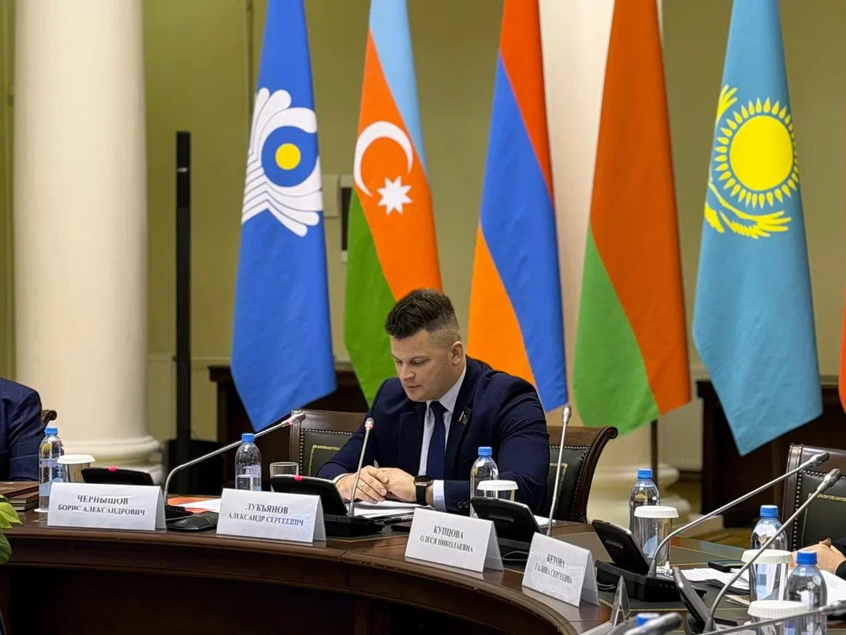   Александр Лукьянов - член Постоянной комиссии Совета Республики Национального собрания Белоруссии. Источник фото: пресс-служба АНО СК «Каспий 2030».