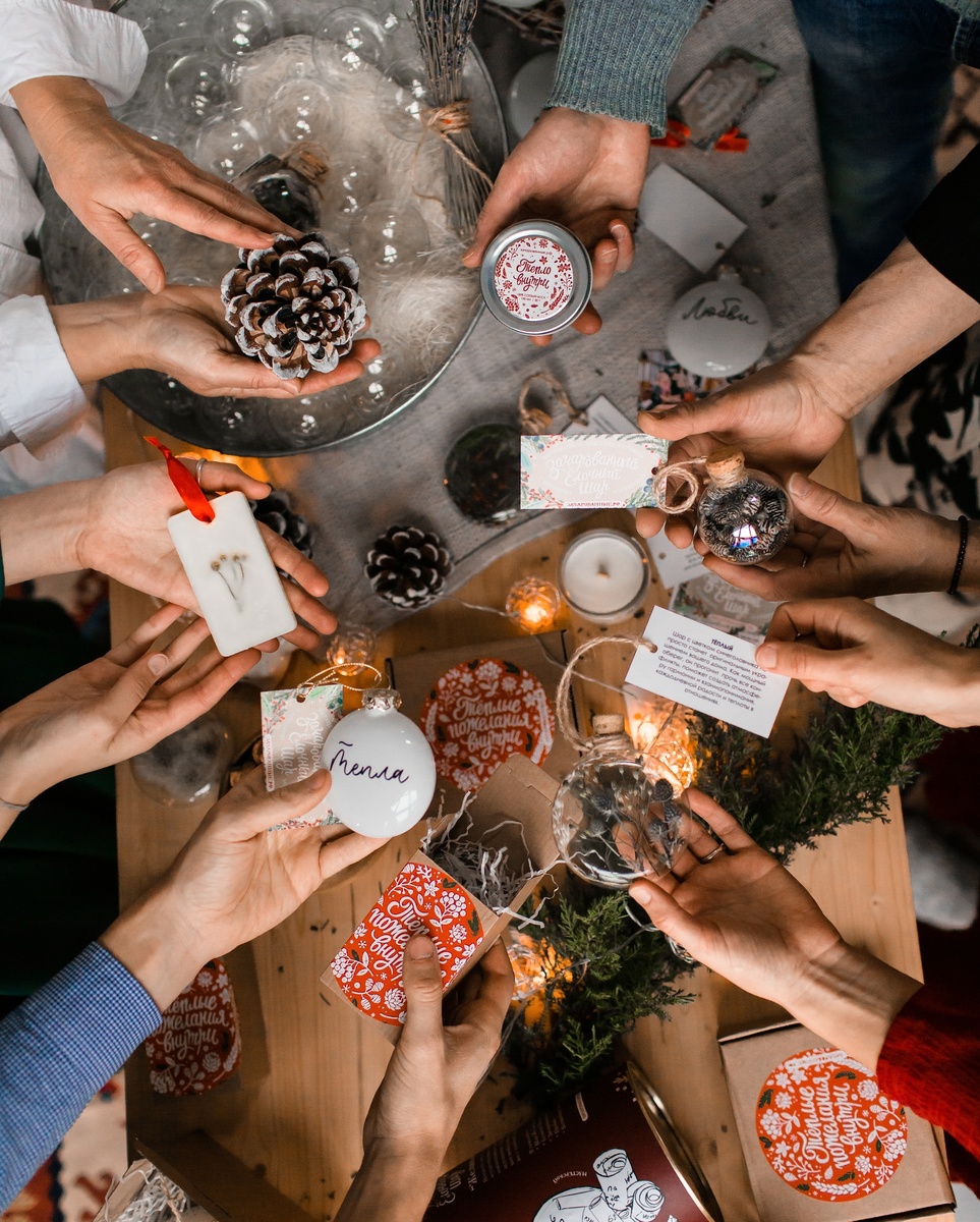 Уникальные Зачарованные елочные шары уже доступны к заказу на сайте зачарованные.рф 