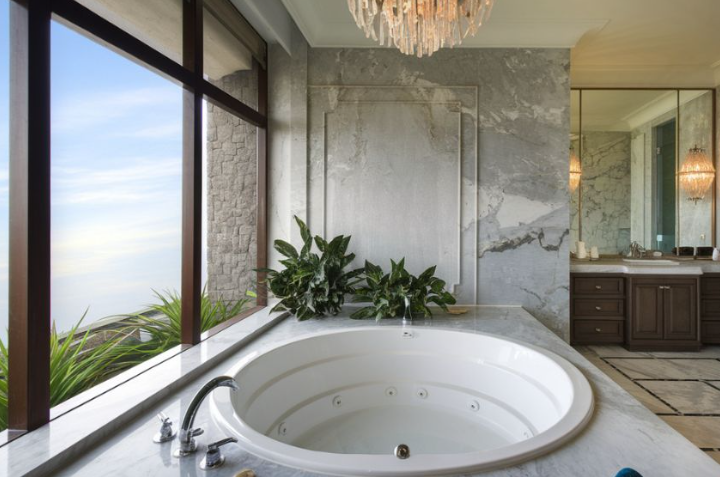 10+ роскошных дизайнов ванной комнаты с джакузи