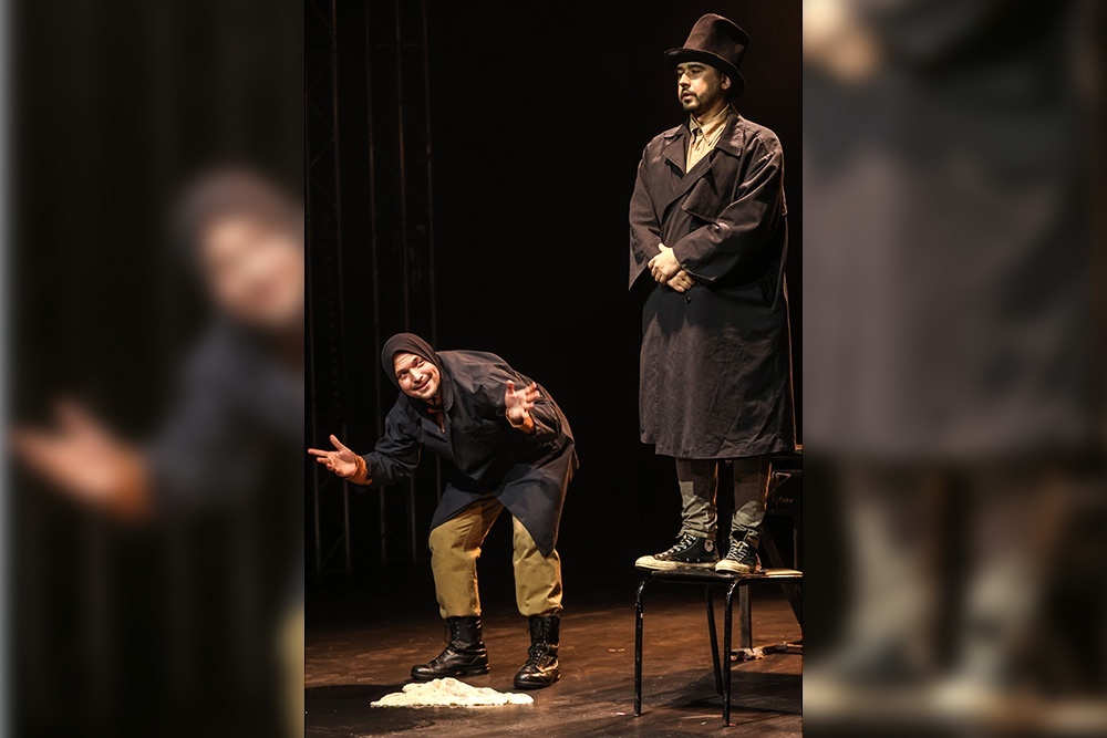    Рэп-номера в спектакле чередуются с сценами из романа. / Сергей Куксин