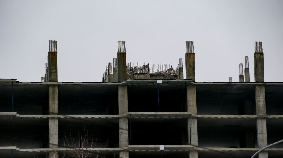    Строительная площадка на улице Советской Армии, 38а. Декабрь 2025 года. Источник: Виталий Барабаш/"Толк"