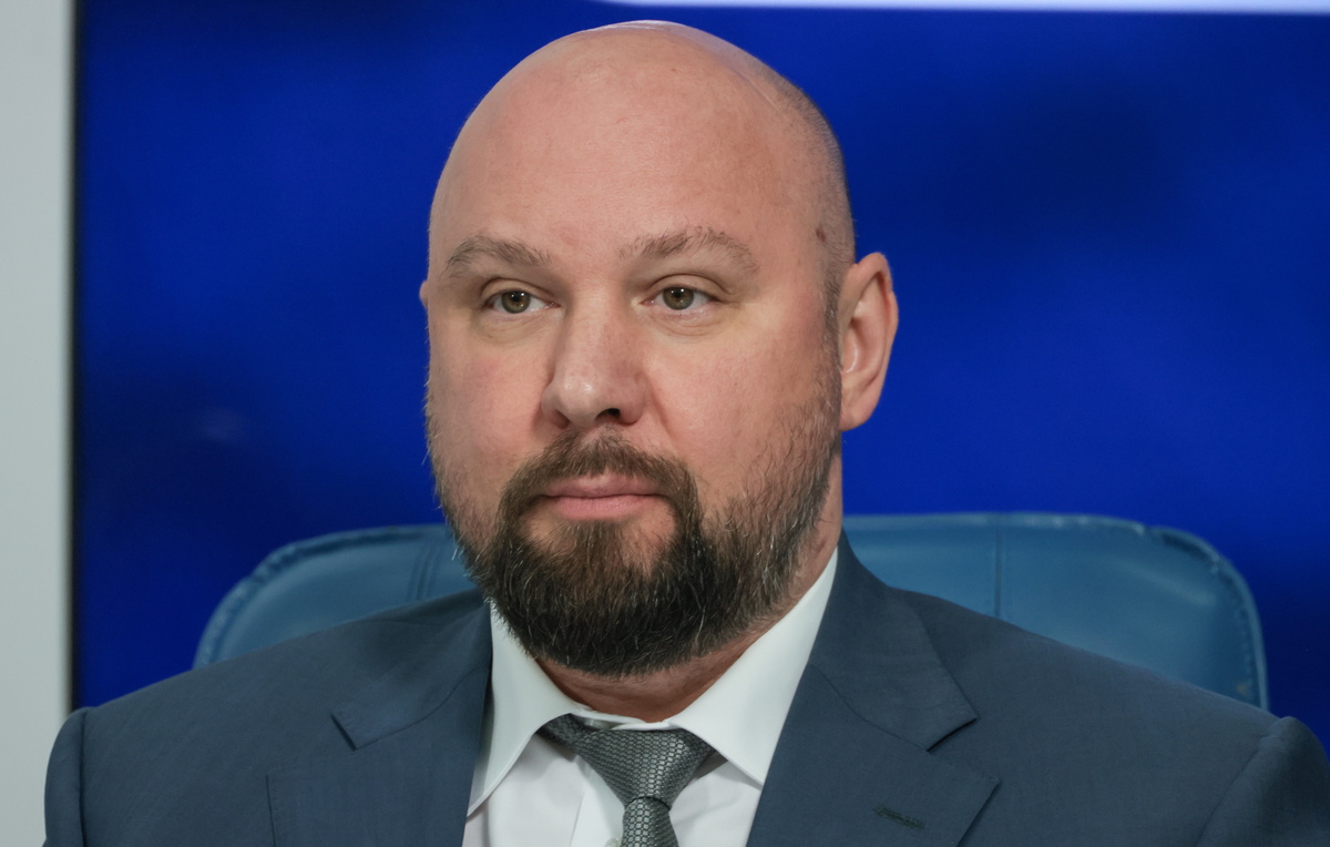    Владимир Кошелев  Михаил Метцель/ТАСС