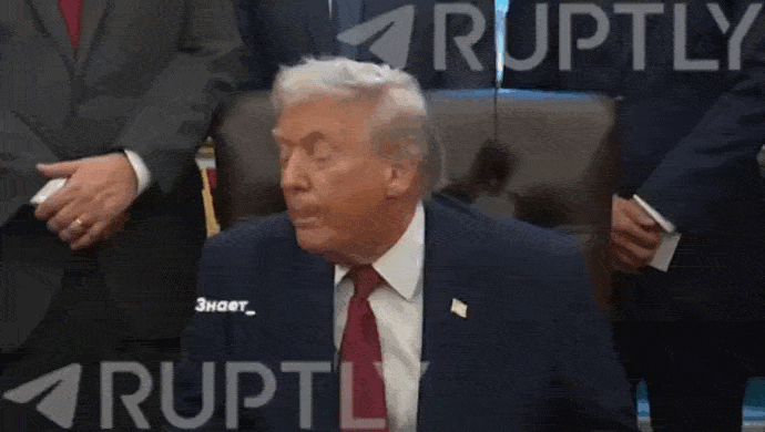    Президент США Трамп отмечает, что Украина и её европейские покровители крупно ошиблись: договариваться нужно было раньше. Источник: Ruptly