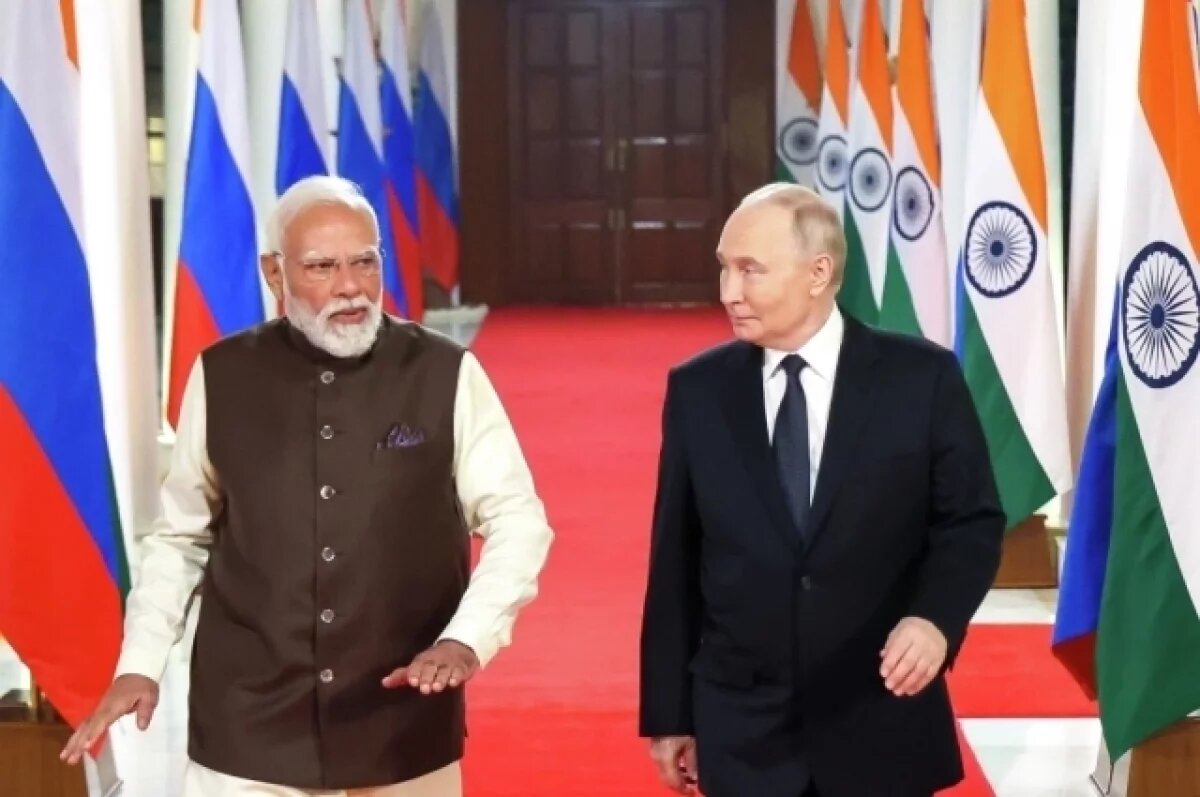    Telegraph: визит Путина в Индию проходит успешнее, чем у Стармера