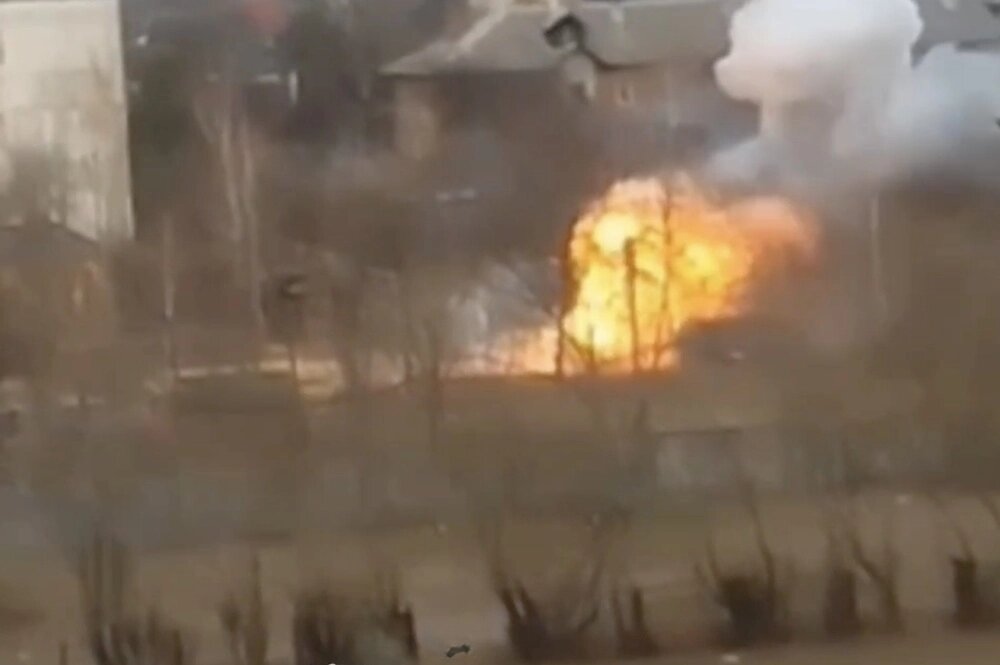    Взрыв боеприпасов в Сумах Фото: кадр из видео