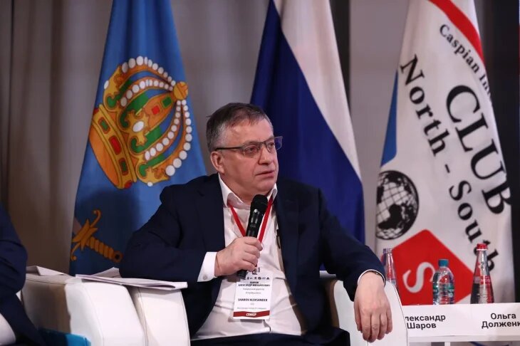   Александр Шаров - председатель оргкомитета III Астраханского международного форума «МТК Север – Юг — новые горизонты», генеральный директор ООО «Нефтехимтранс», глава ГК «РусИранЭкспо». Источник фото: Оргкомитет форума «МТК «Север-Юг – новые горизонты».