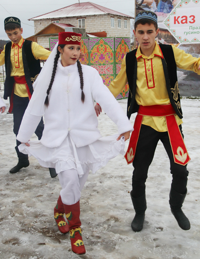 
Старшая группа коллектива Усть-Турского Центра досуга