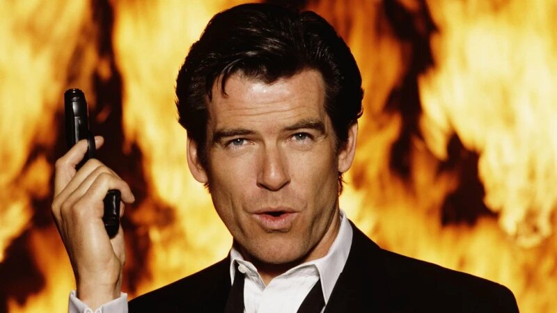     "Золотой глаз". IMDB.com