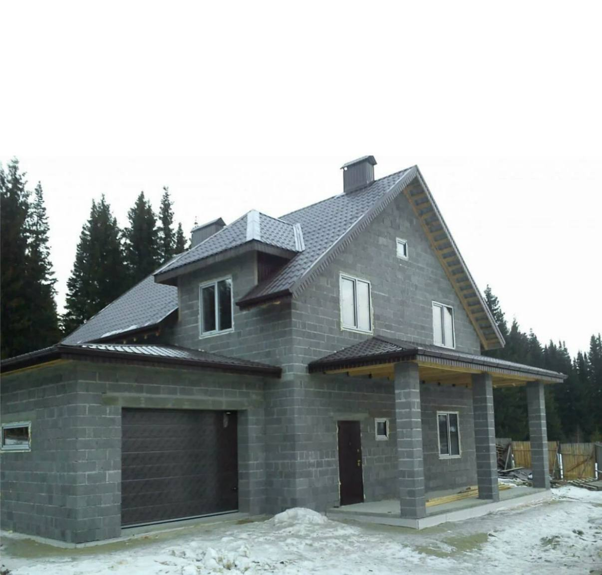 Частный дом из керамзитоблока в Ижевске. Производство и поставка керамзитобетонных блоков.