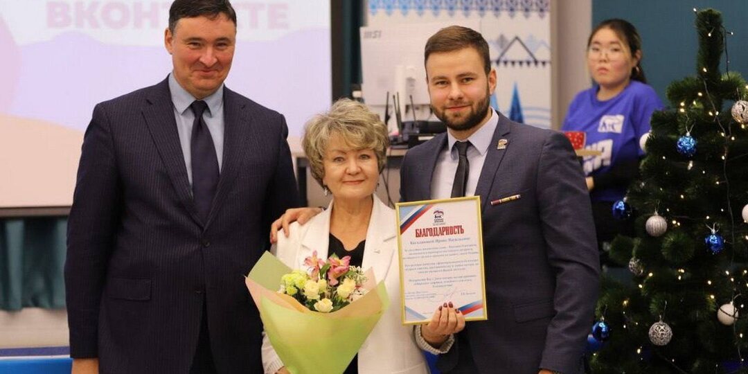 ⚡️Руслан Болотов встретился с многодетными матерями в штабе общественной поддержки «Единой России