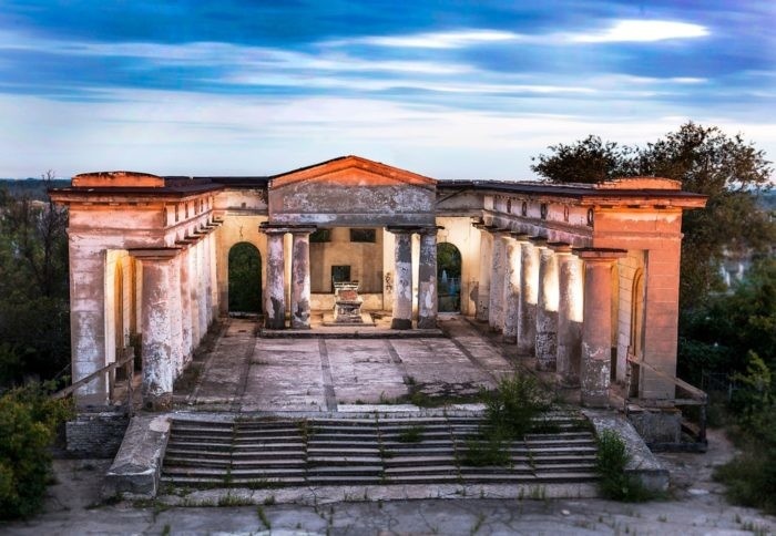 Изображение взято с сайта https://cdn.fishki.net/upload/post/2021/05/18/3757559/6bcb584acbe5c99061cd7670f2395d04.jpg