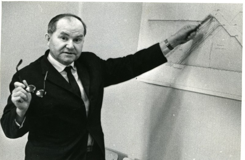 Все знавшие Гавриила Фёдоровича помнят его только с хорошей стороны. Добродушный, остроумный в повседневной жизни и общении, на работе он характеризовался как технически грамотный, самостоятельный и инициативный руководитель, высококлассный специалист, способный на нестандартные решения. Когда надо было, он становился жёстким, бескомпромиссным. Не терпел разгильдяйства, халатности и халтуры. Как он говорил: «Вода дурь не прощает!»