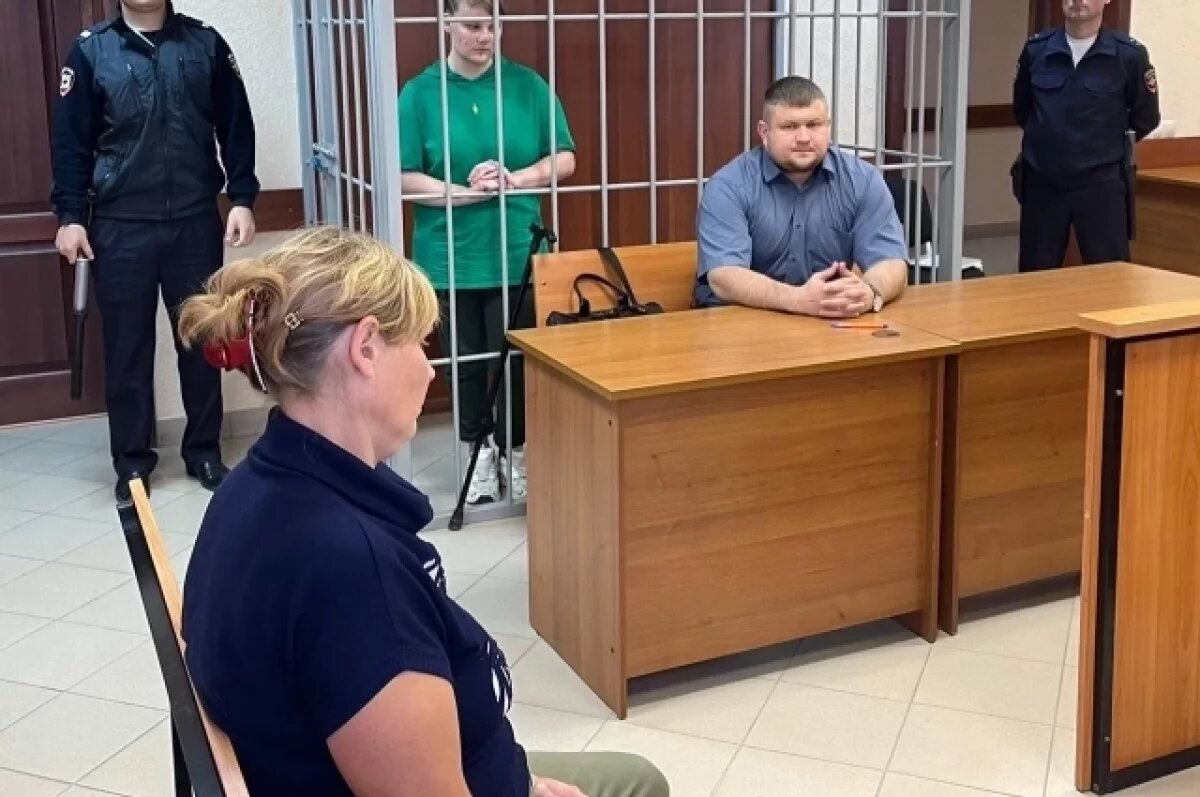    Омский суд утвердил приговор матери, избившей 11-месячного сына