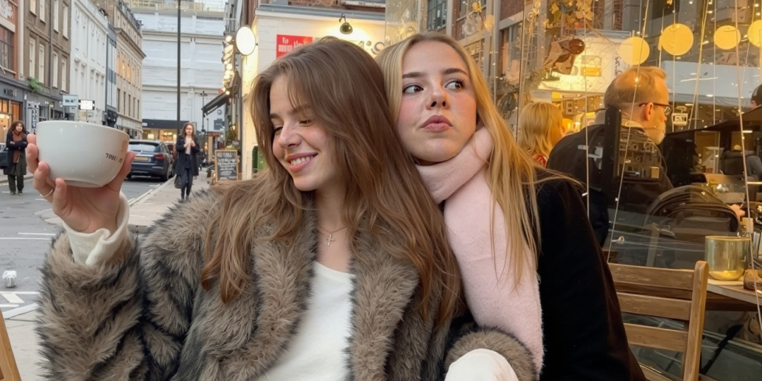 7 недорогих, но удивительно приятных подарков подругам на Новый год