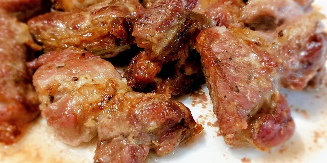 Шашлык или просто мясо в духовке. Взяли совет шашлычника за основу