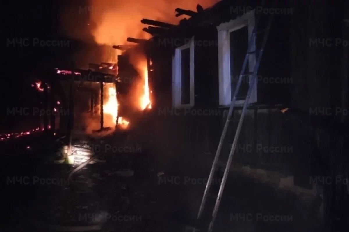    Сорокалетний мужчина погиб на ночном пожаре в брянском селе Разрытое