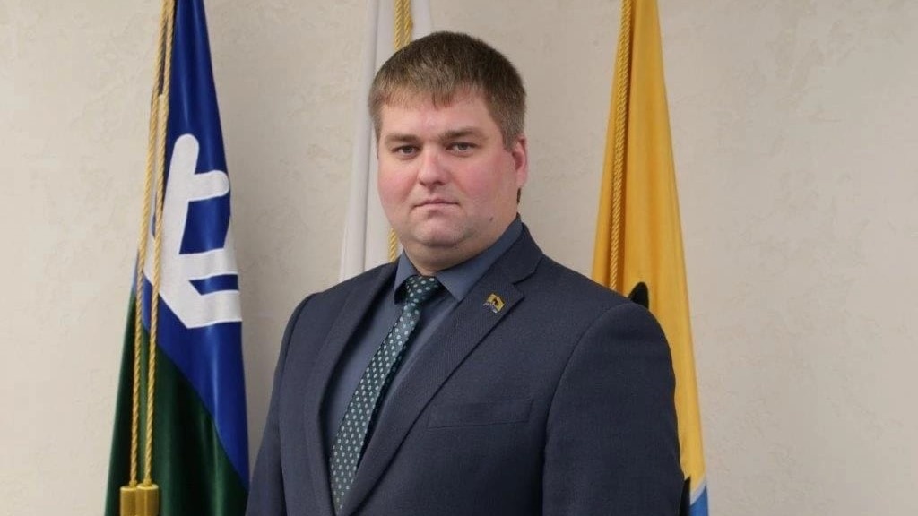    Председатель Думы Сургута поздравил югорских добровольцев с праздником