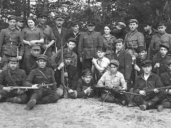 Пепел Джареда Кушнера. Внук белорусских партизан не может любить потомков организаторов Холокоста