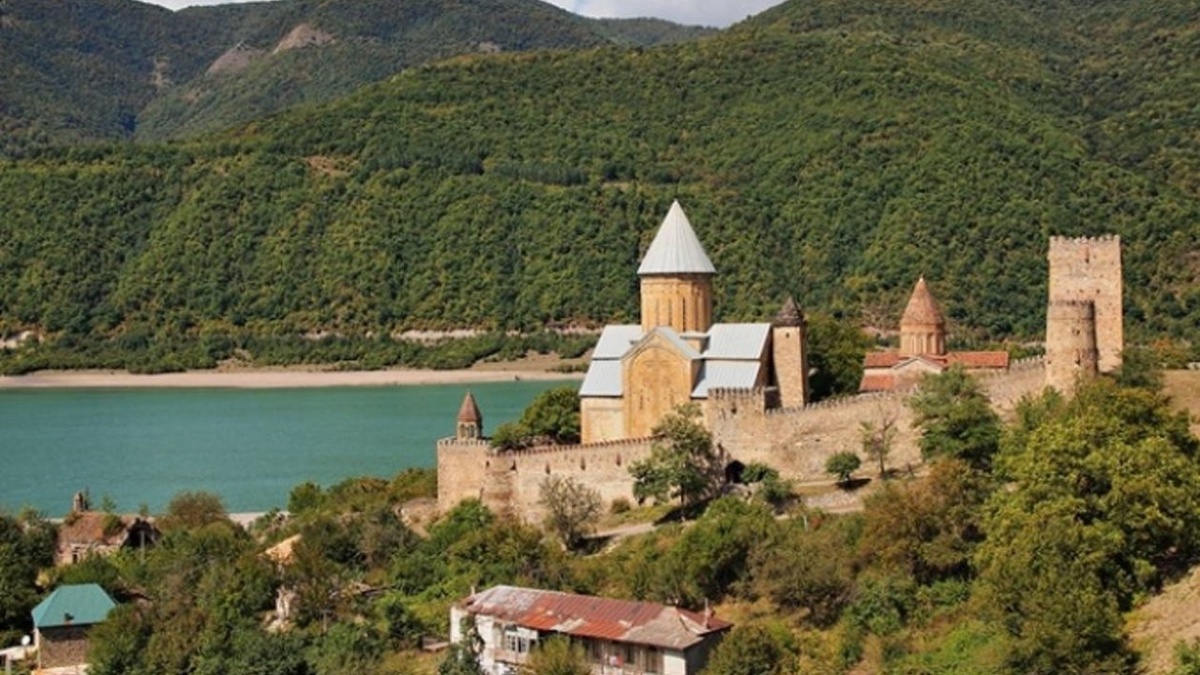    Грузия вводит обязательную медицинскую страховку для туристов с 1 января 2026 года