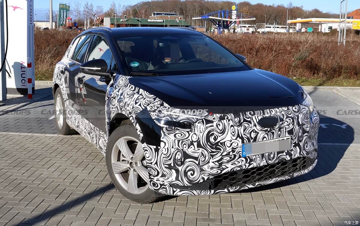 Новый Audi Q4 e-tron