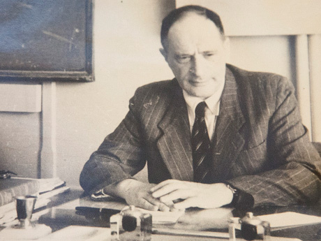 Директор КЭИН академик Александр Наумович Фрумкин. 1945 г.