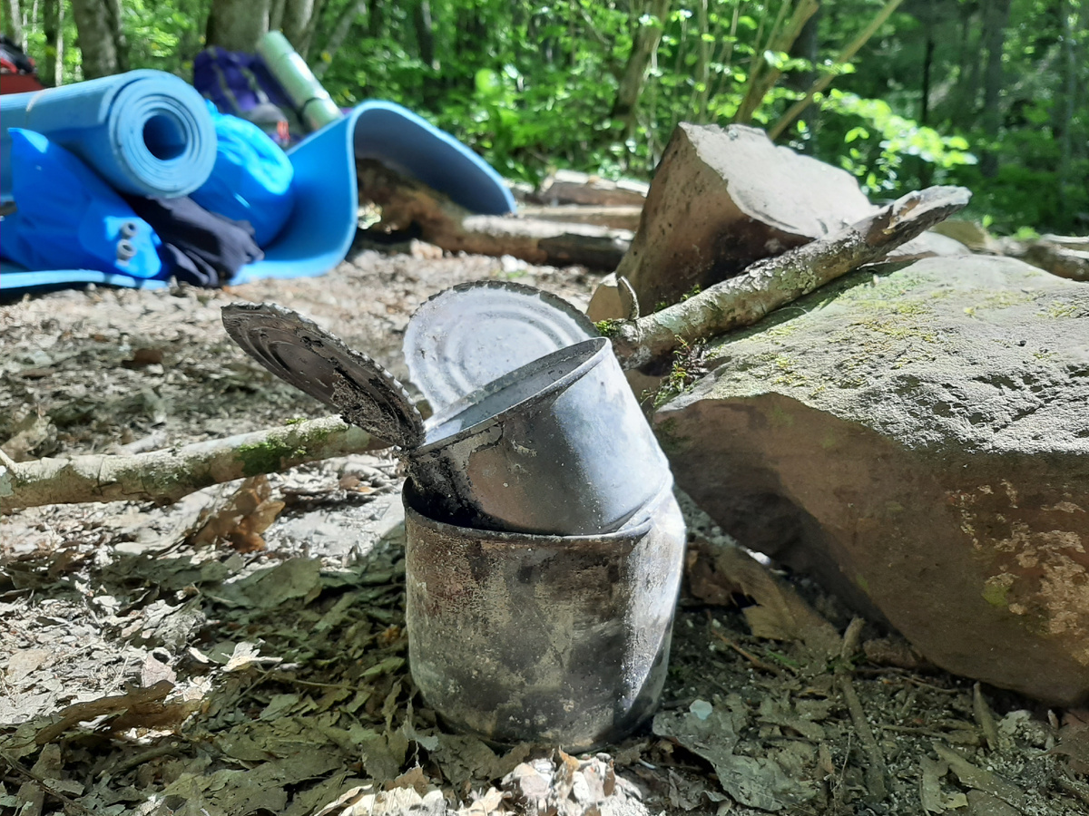 мусор от туристов на Черной речке