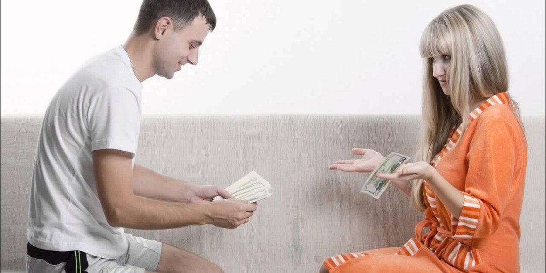 Заберем мою маму к нам, умоляла его жена