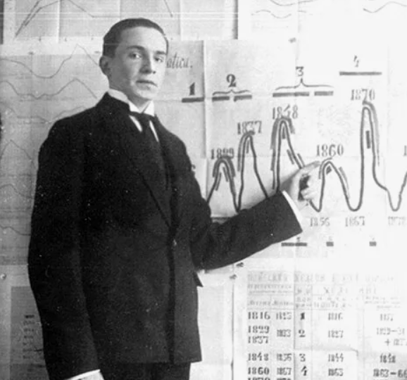 "После него жизнь станет другой": Что предрек забытый советский ученый на 2026 год