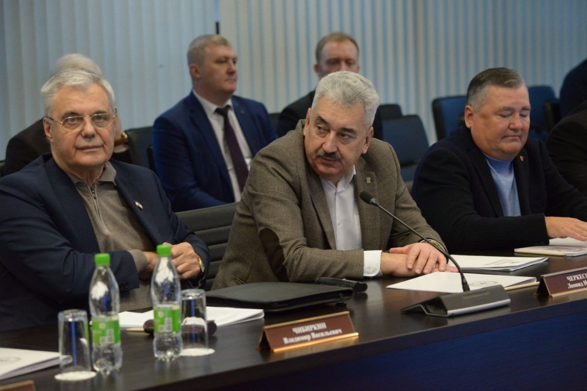    Фото: Председатель Госсовета Чувашии Леонид Черкесов, источник: t.me/LCherkesov