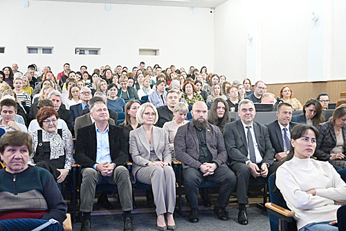    В центре В.В. Абрамченко, И.П. Петровский, С.В. Рожков, А.В. Головин. / ФОТО Юлии Фроловой Администратор