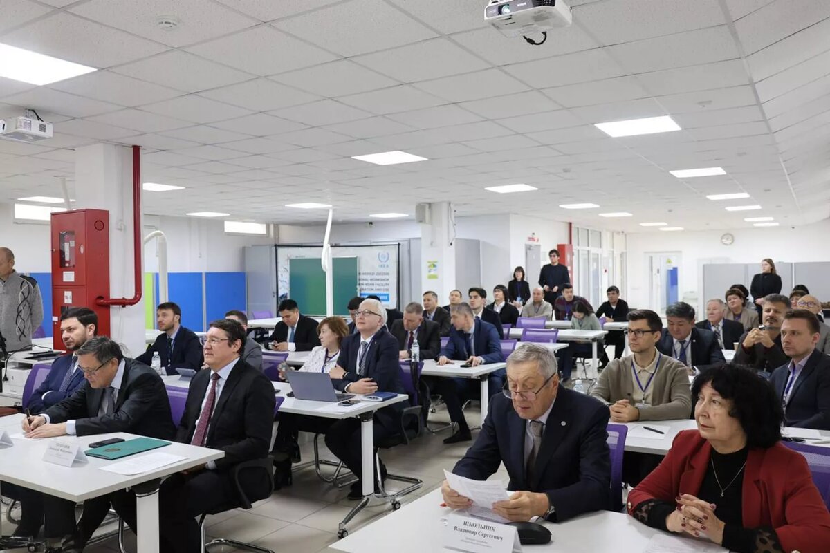 Семинар в Институте ядерной физики в Алматы © Photo : Агентство РК по атомной энергии