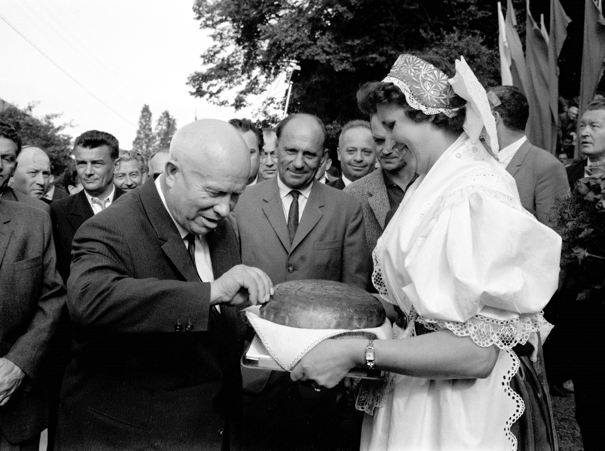 Никита Хрущев в Чехословакии, 1964. (С) Егоров Василий / TASS