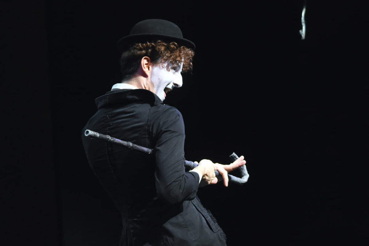    Раде Костич в спектакле "Моя война" © Евгений Малышев