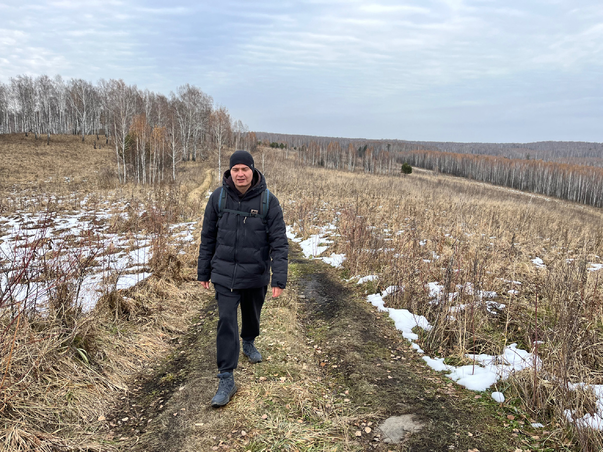 Путь к скале Альпинист