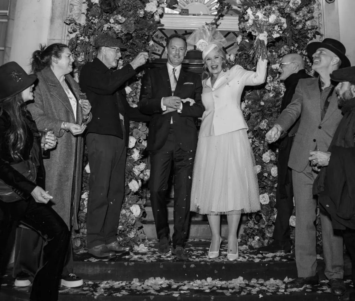    Ким Кэтролл вышла замуж в четвертый раз (фото 1)