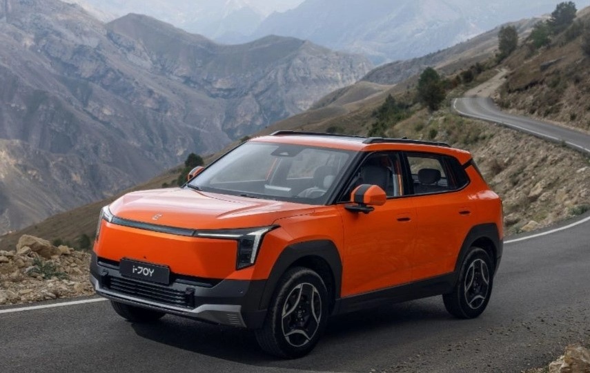 Evolute i-Joy по цене Lada Vesta? Разбираю, чем эта электричка за те же деньги способна приятно удивить